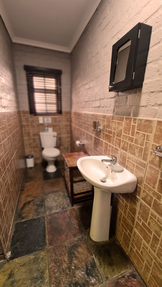Klein Bosveld Guesthouse