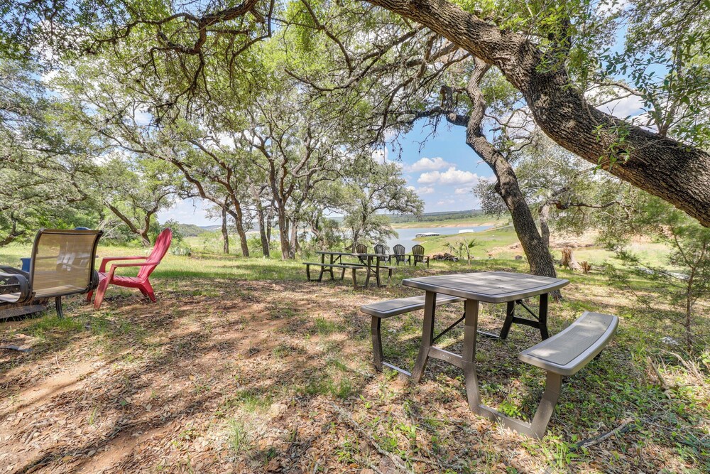 Waterfront Spicewood Home: Deck, Fire Pit Grill - Property Image 77