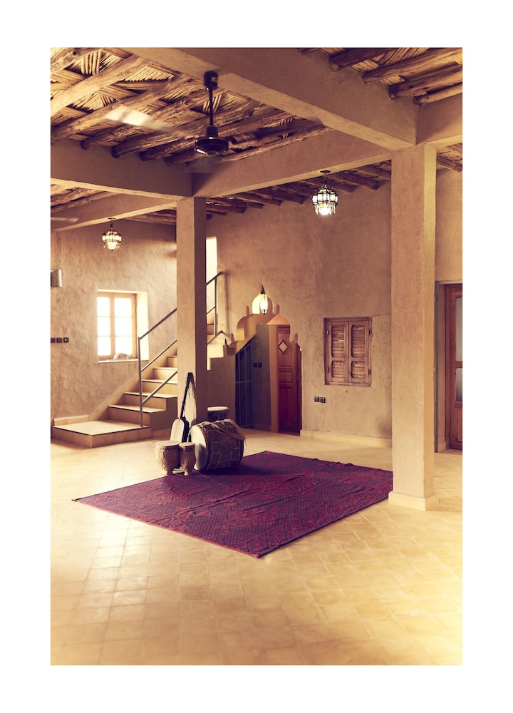 Khamlia Desert Bed & Breakfast