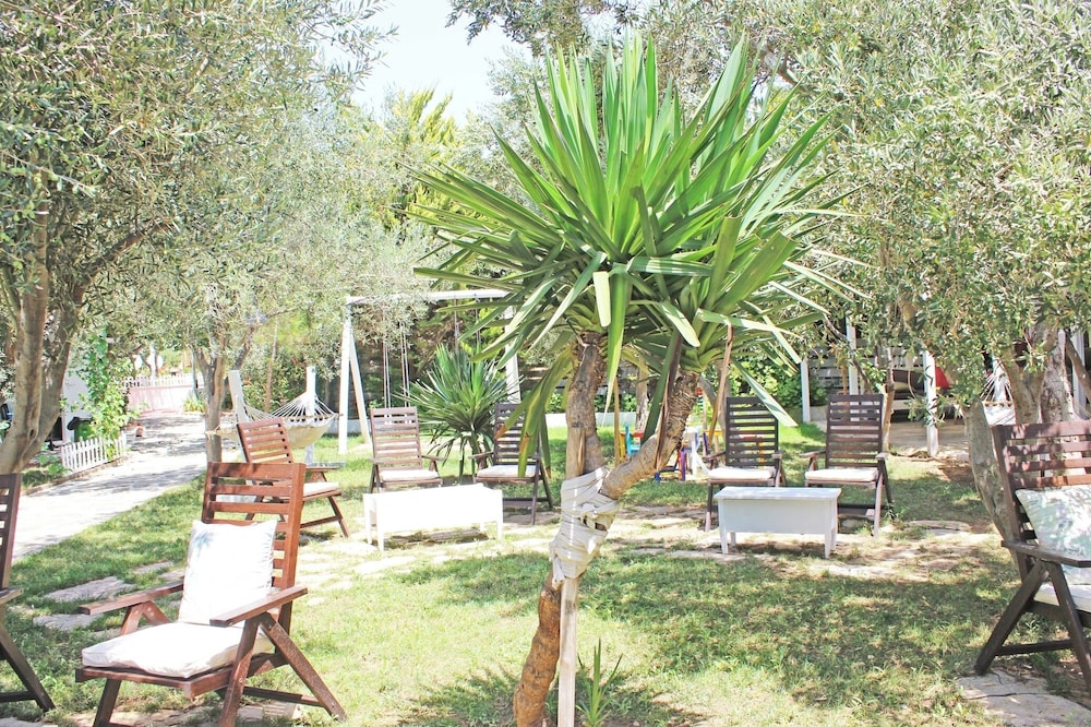 Arsipel Otel - Image 20