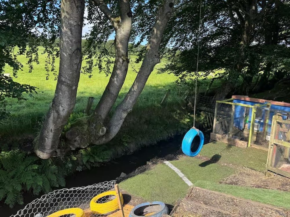 Shottskirk 5-bed Farmstay, Sleeps 13 With Hot Tub