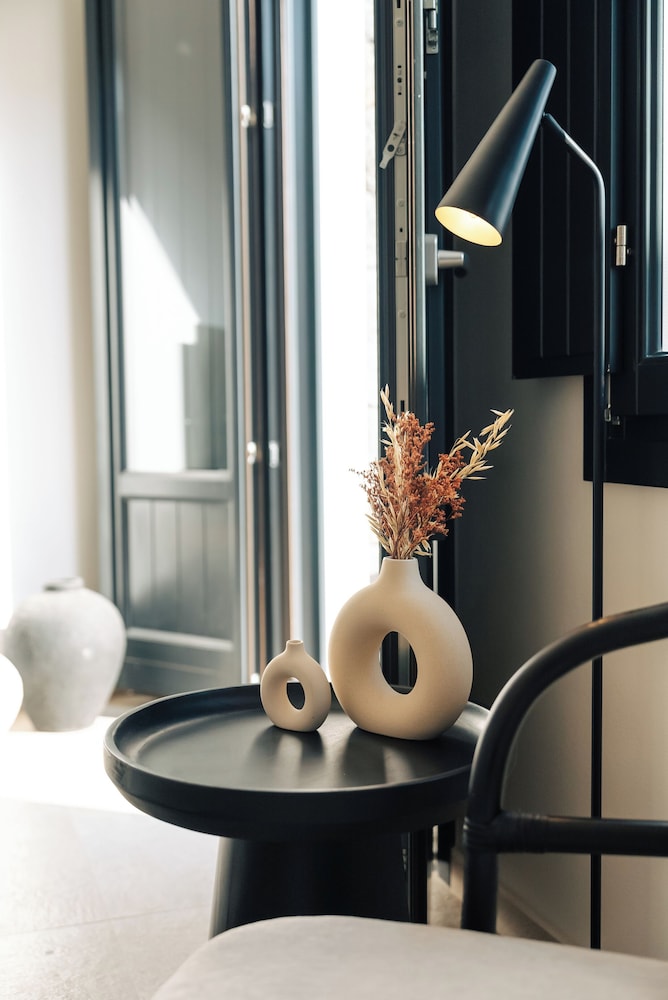 Erthā Suites with private pools