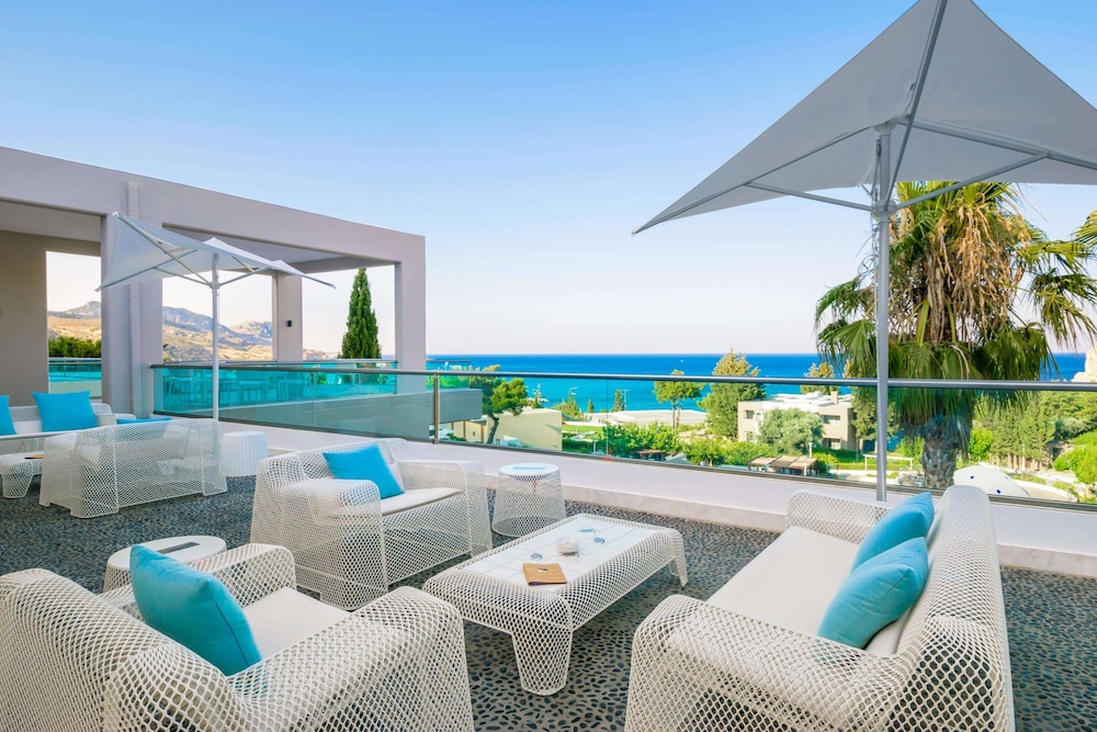 Porto Angeli Beach Resort – All Inclusive
