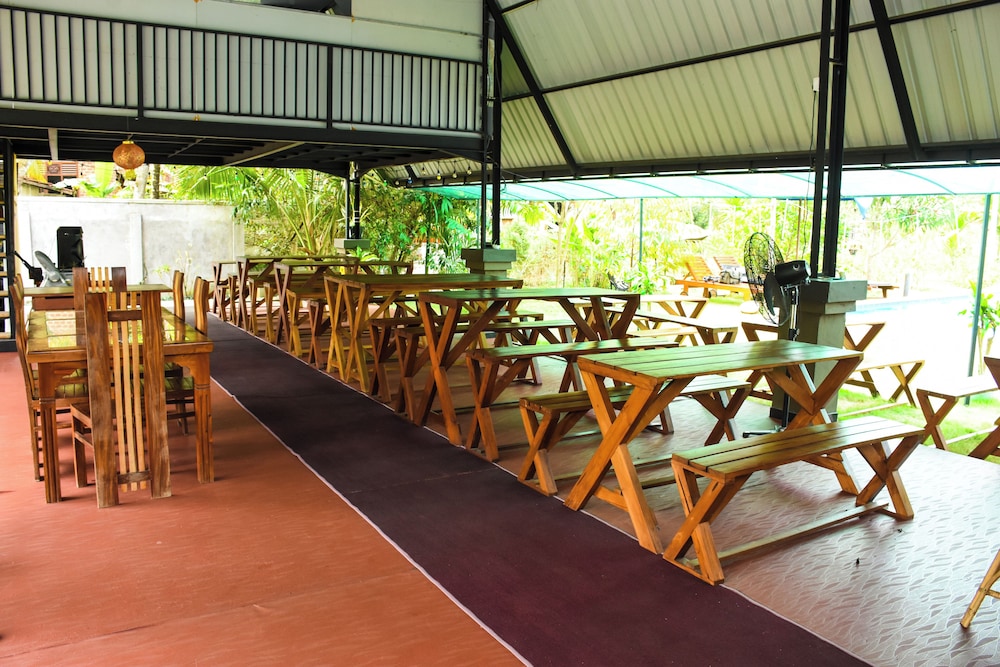 Steps Garden Resort