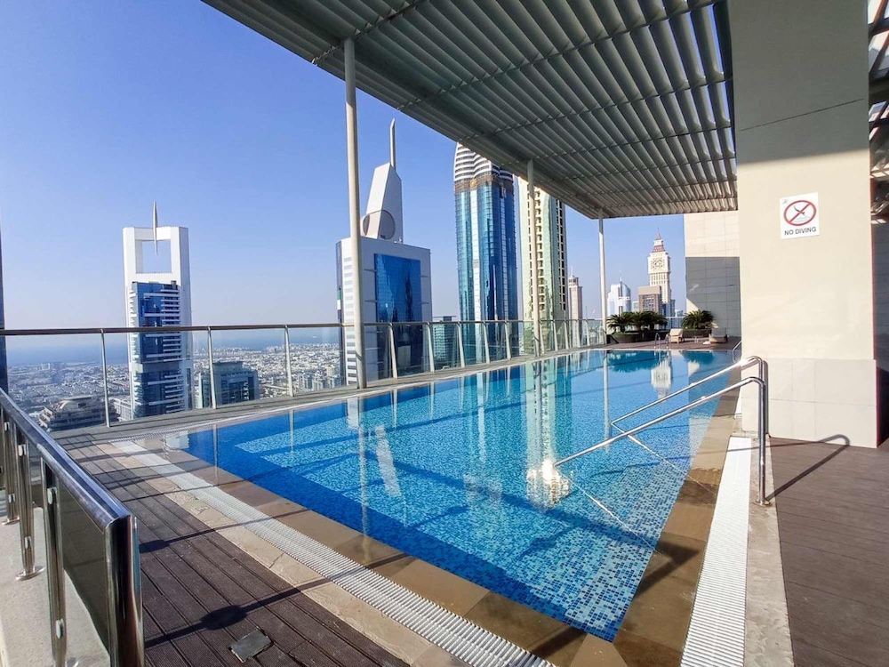 Full Burj Khalifa Views in This Amazing 2 Bedroom