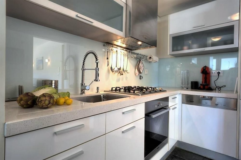 Belem Prime Apartment with Pool