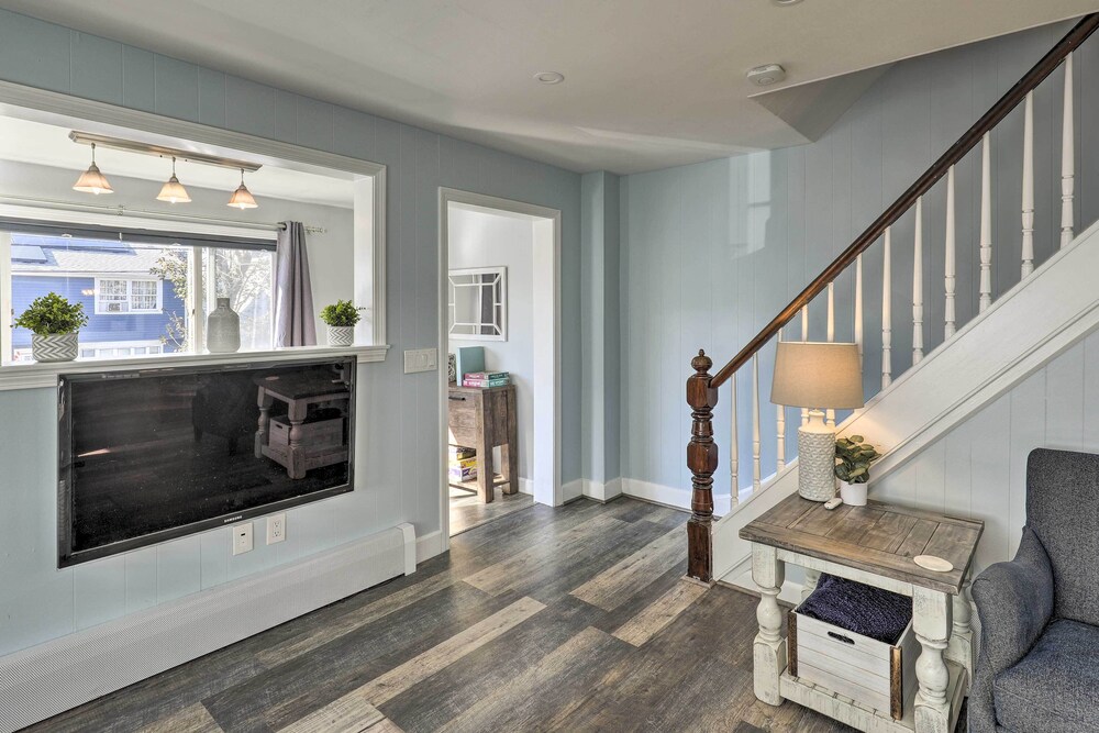 Pet-friendly Revere Getaway, Steps From the T!
