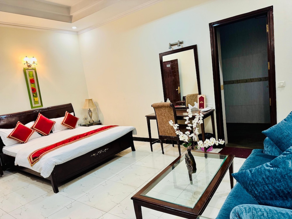 Legasy Suites and Resorts