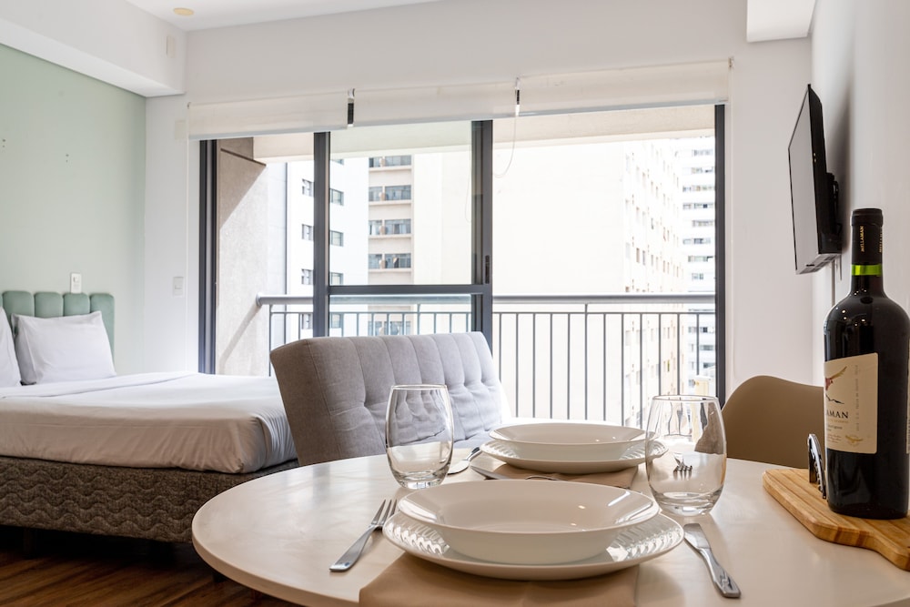 Setin Downtown Genebra by Viva - Apartamentos completos na Bela Vista com piscina