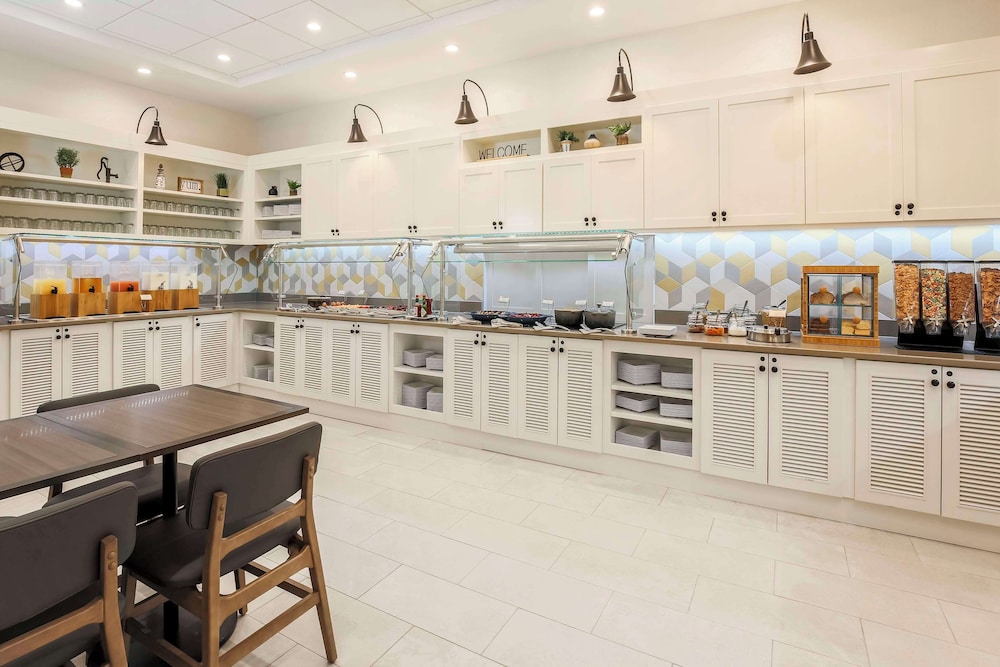 Hotel Hyatt Place Waco - Image 1