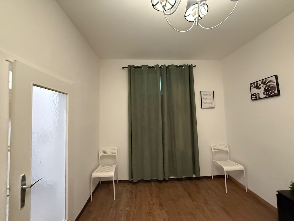 Affordable 2BR Apt 10 Min to Westbahnhof