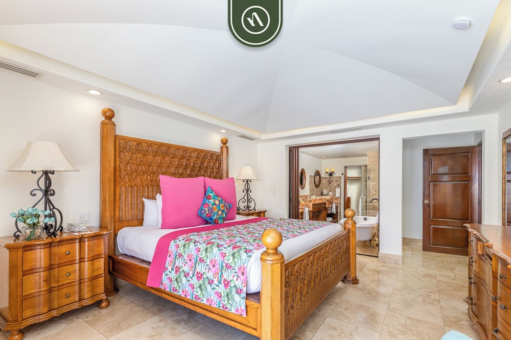 Hacienda Encantada by Naya Homes