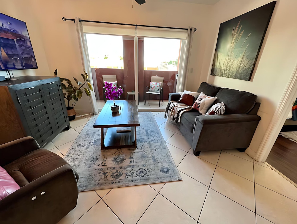 I Love It Coral Way Apartments