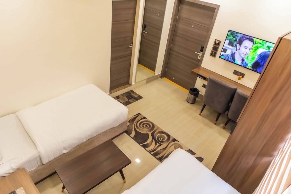 Narang Hotel