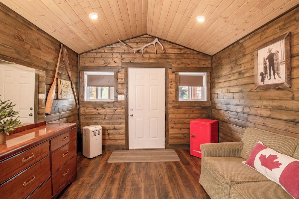 Prairie Junction Cabins Stettler