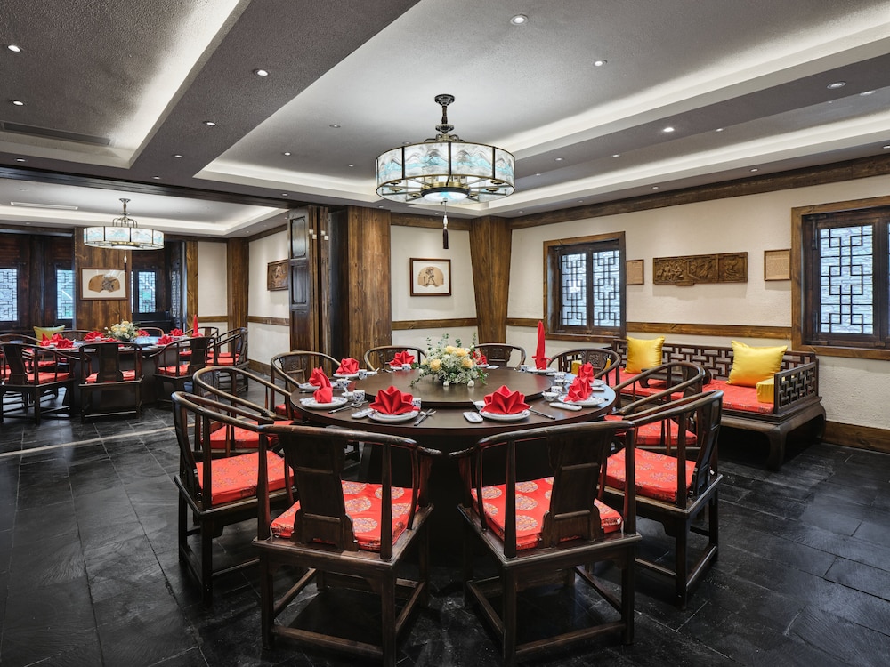 InterContinental Resort Jiuzhai Paradise by IHG 52
