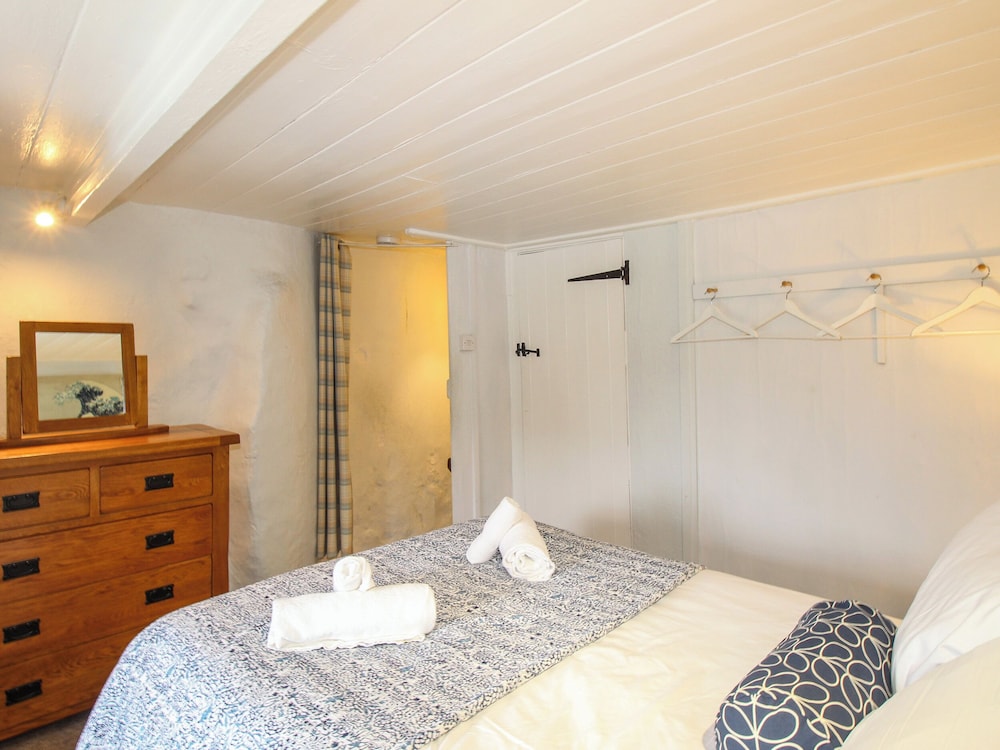 Dormouse Cottage