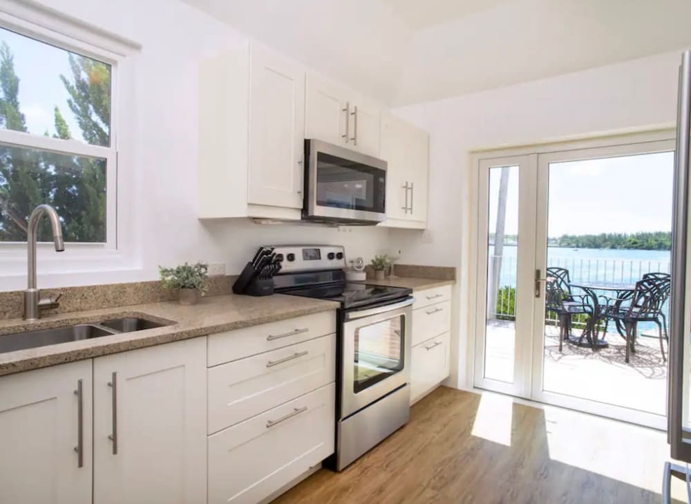 Modern Apartment St.Georges Bermuda, photo 5