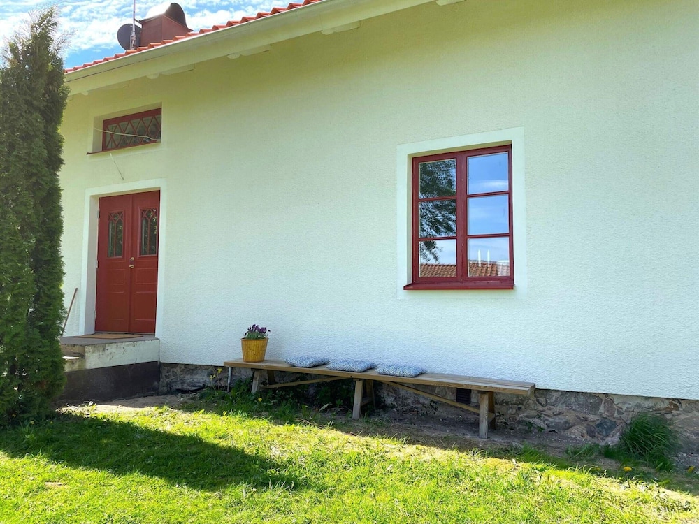 7 Person Holiday Home in Hova-by Traum view 2