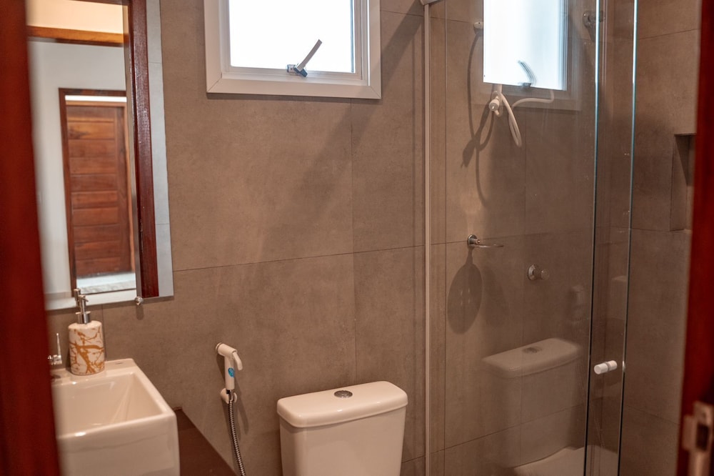Apto térreo com varanda para piscina
