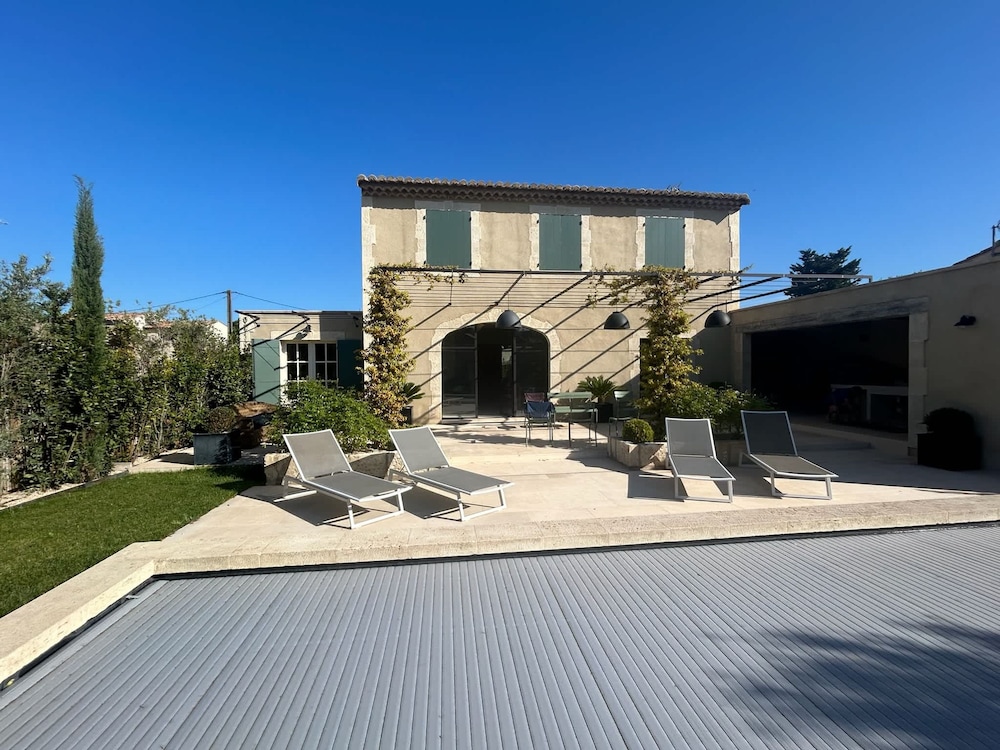 Villa Sorella Your Provencal Escape in the Heart of the Alpilles
