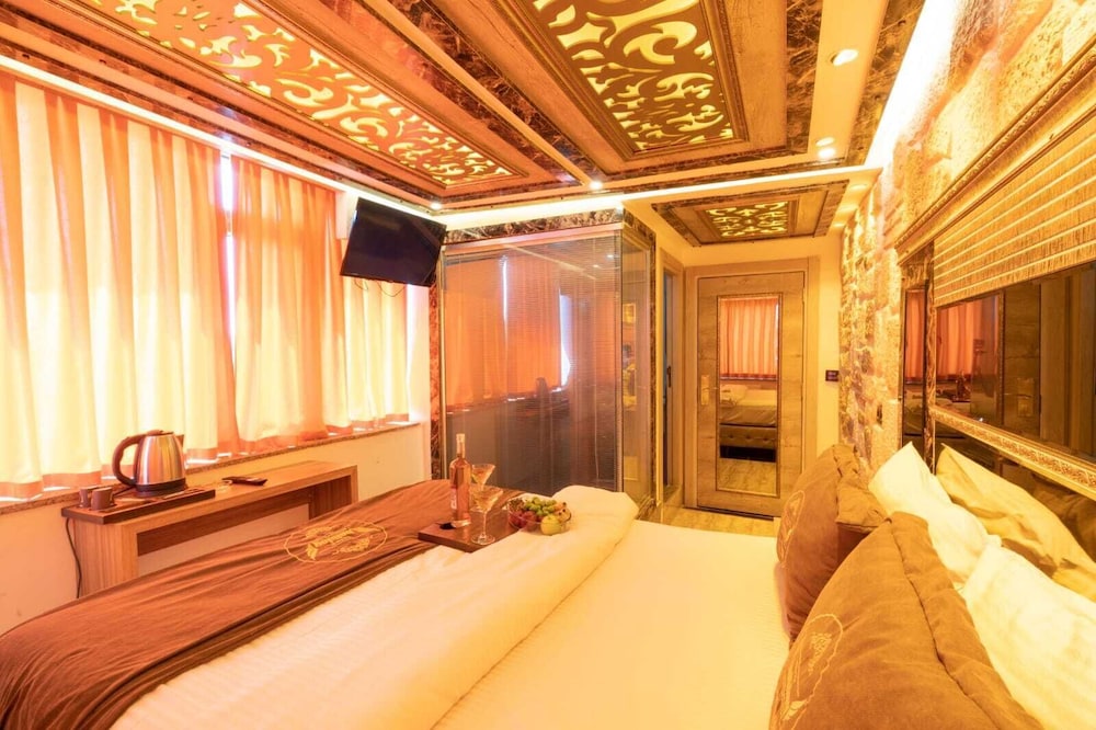 Holiday Business Otel - Image 20