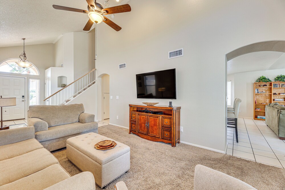 Swim w/ a View: Scenic Desert Retreat in Glendale