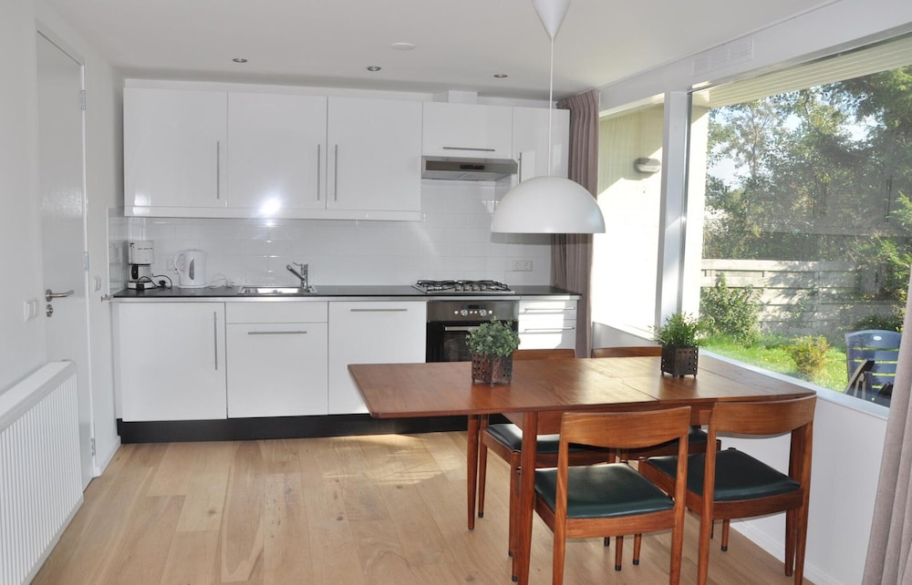 Bungalow in Callantsoog Near Sandy Beaches