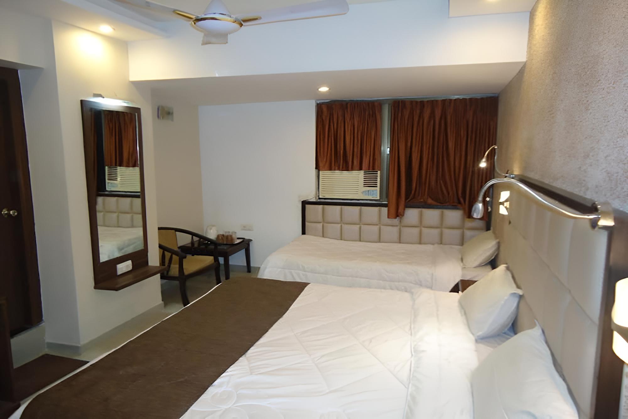 Maan Residency Hotel