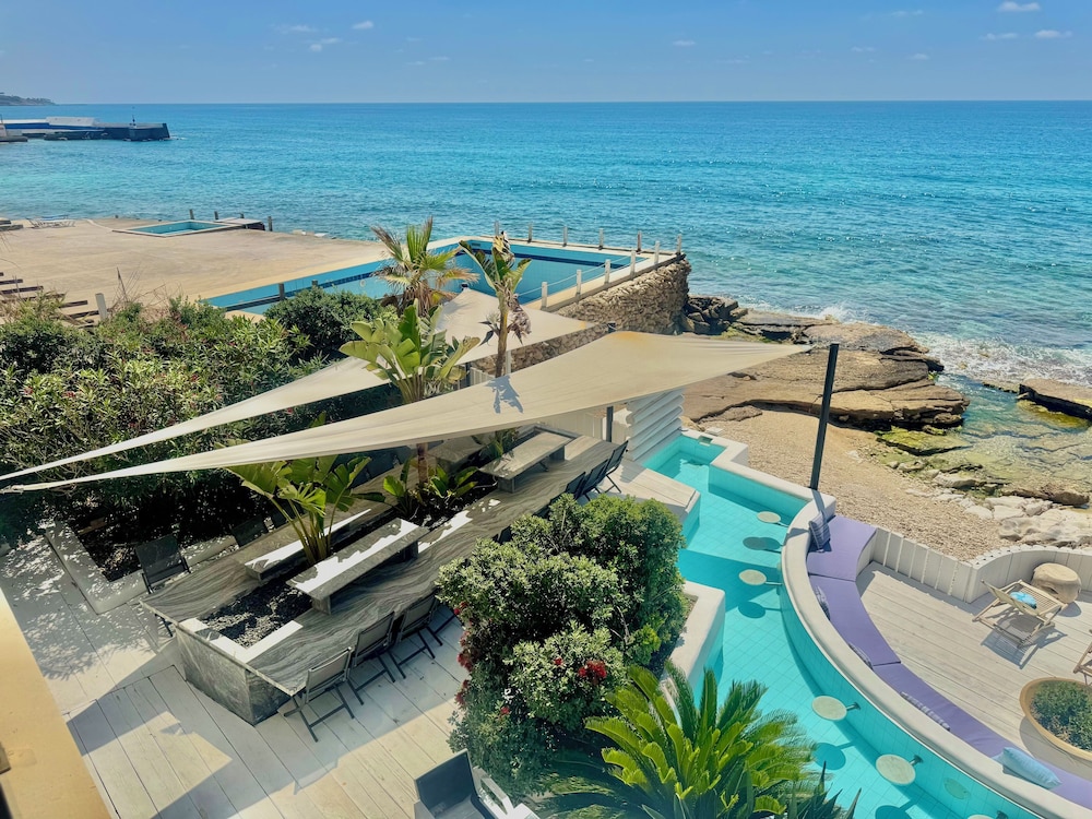 Shatt El Reewa Villa