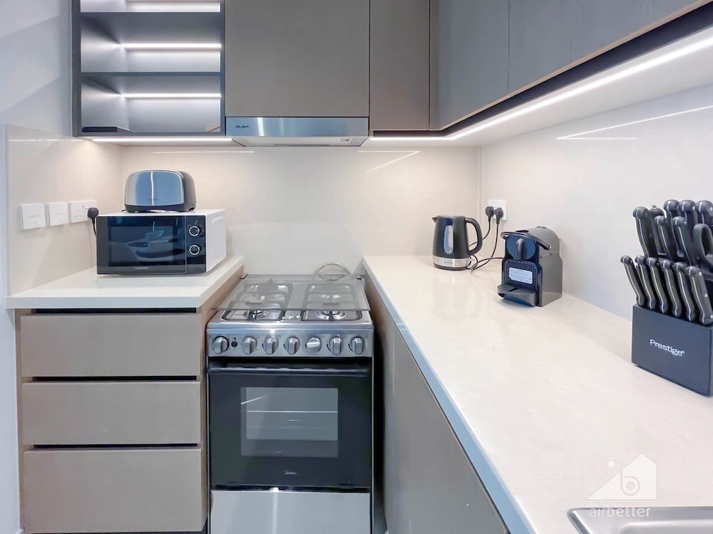 Burj Crown Luxury 2bedroom Balcony & View
