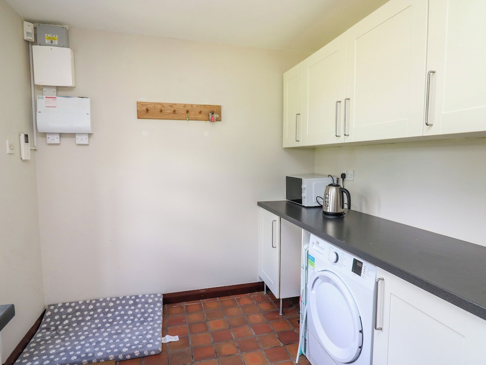 Oak Apple Cottage