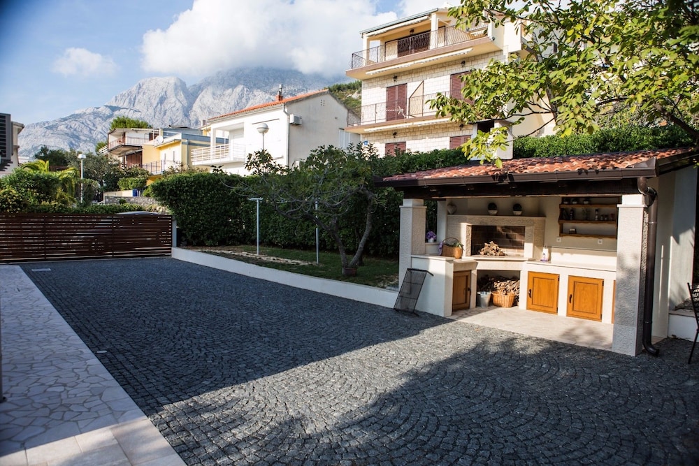 Villa Karla en Baska Voda