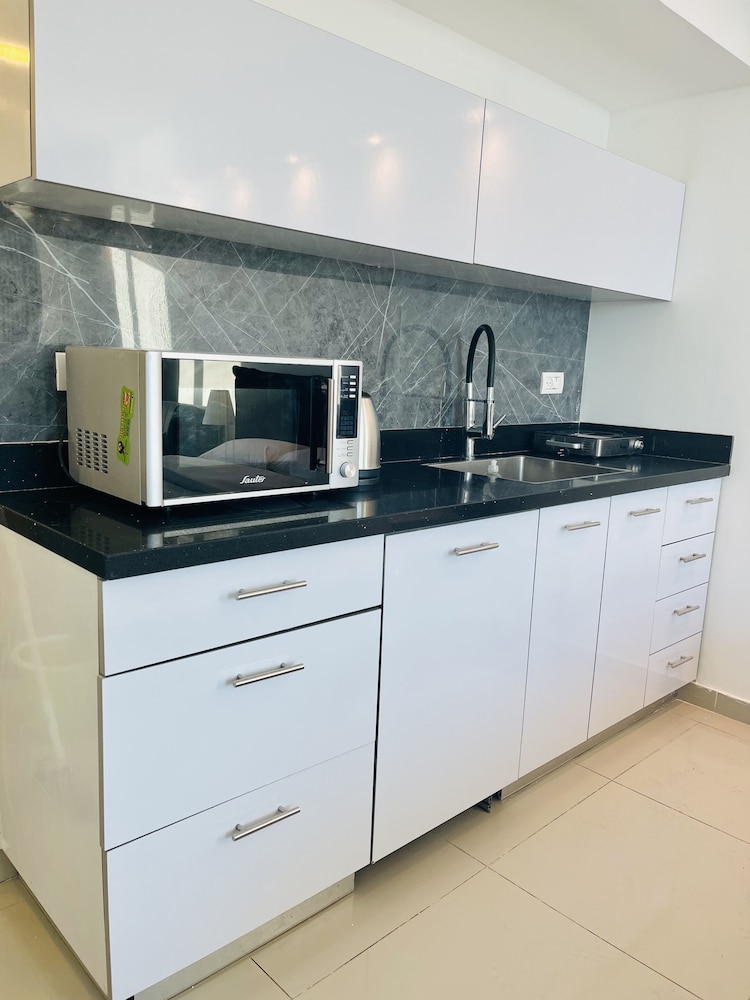 Carmel Holiday Apartments