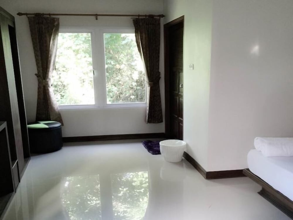 Lanta Nature House