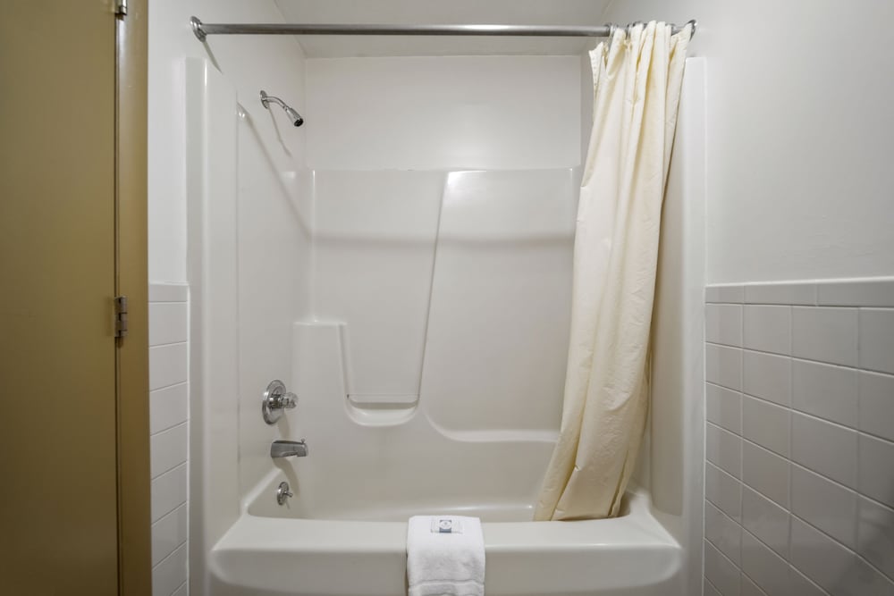 Executive Inn Cass City