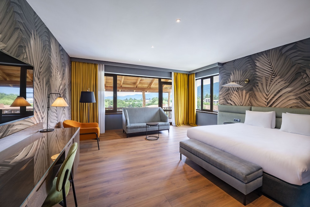 Lopota Lake Resort & Spa