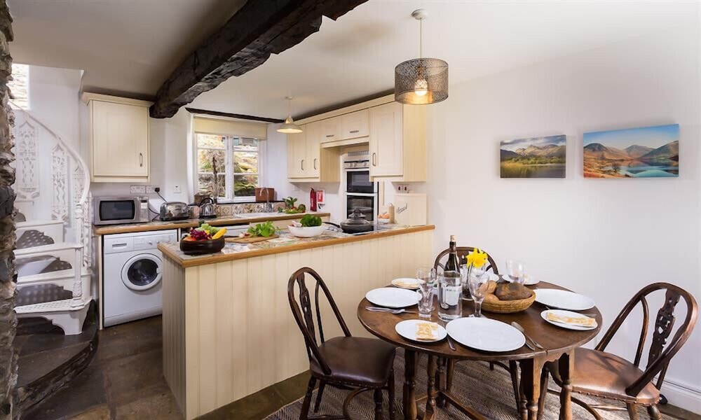 Camellia Cottage