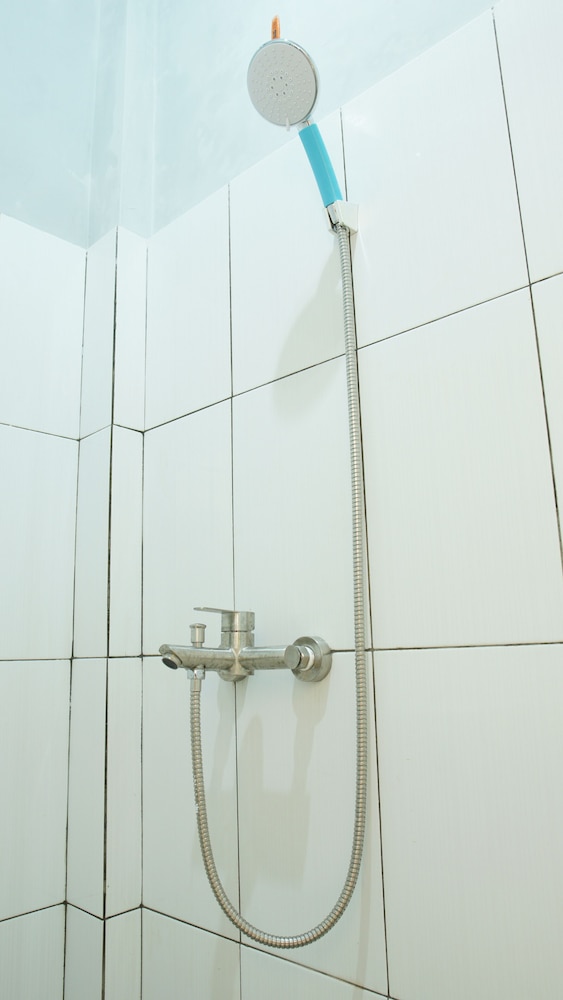 Djuragan Kamar Karangnongko view 3