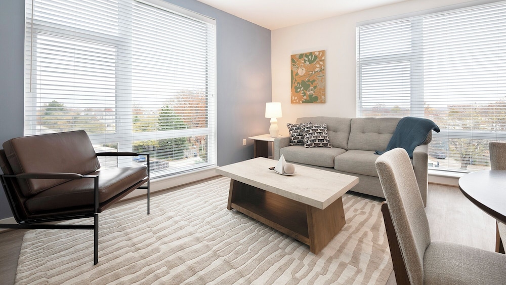 Landing Furnished Apartments - Alexandria