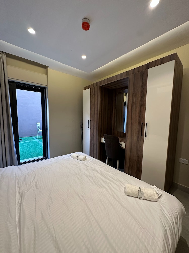 Charming Amman Apartment With Modern Ameniti