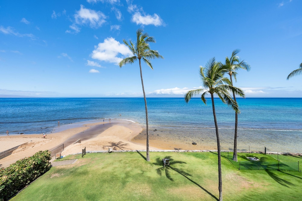 Papakea L402 in Lahaina