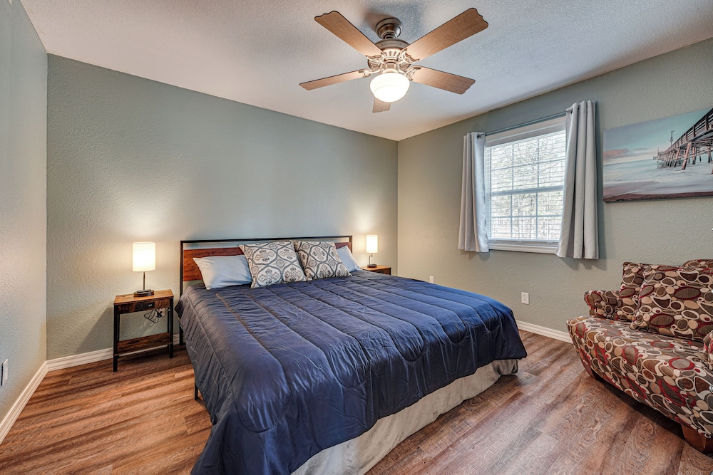 Branson Area Home < 1 Mi to Table Rock Lake!