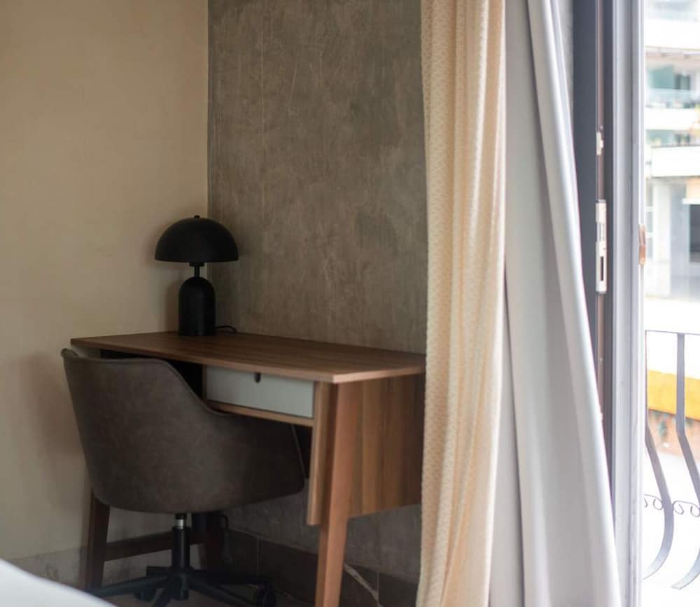 Best Spot on 5th Ave - 2BR With King Beds Style