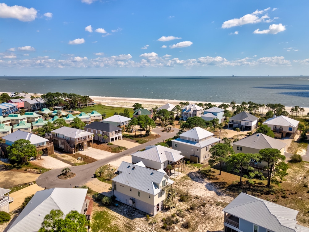 Sunset Blessing - 207 Arias Ct 4 Bedroom Home
