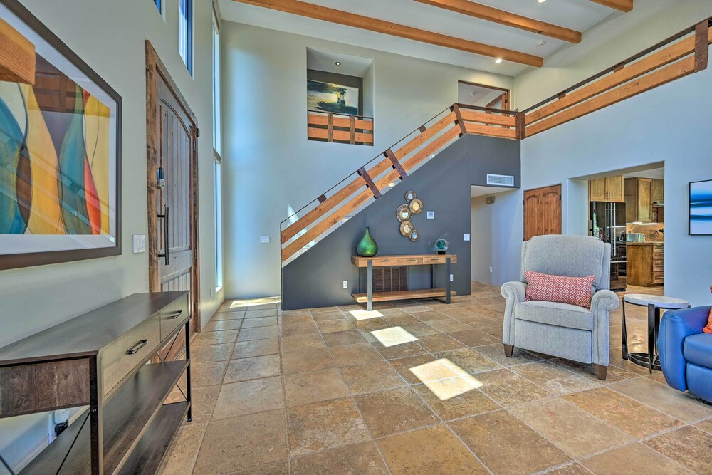 Red Rock Views & Fire Pit: Stunning Sedona Home
