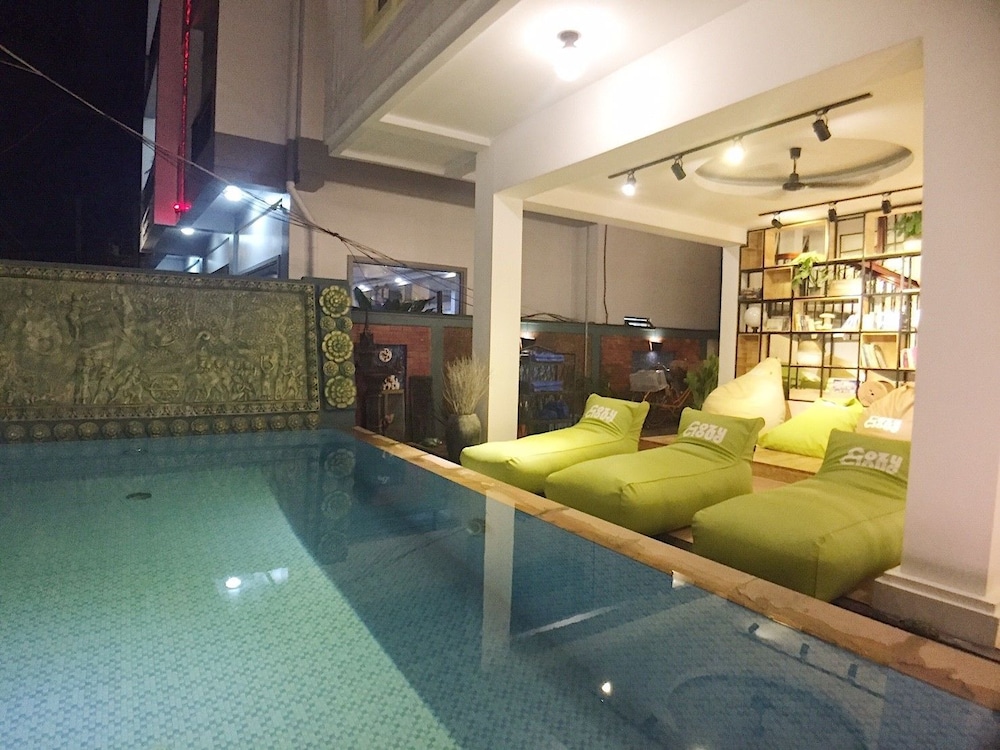 Siem Reap Vacations - Cozycloud Backpackers Hostel - Property Image 53