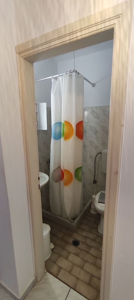 Kapetanos Rooms