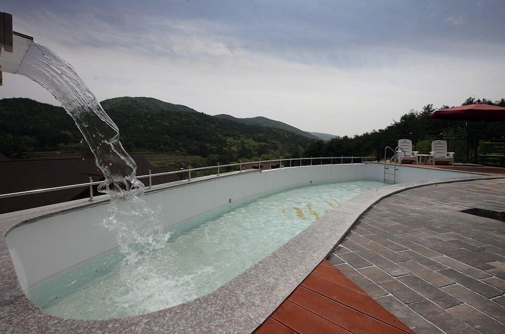 Yellowstar Pension