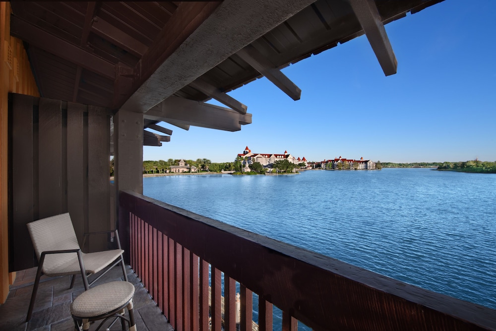 Disney's Polynesian Village Resort 4